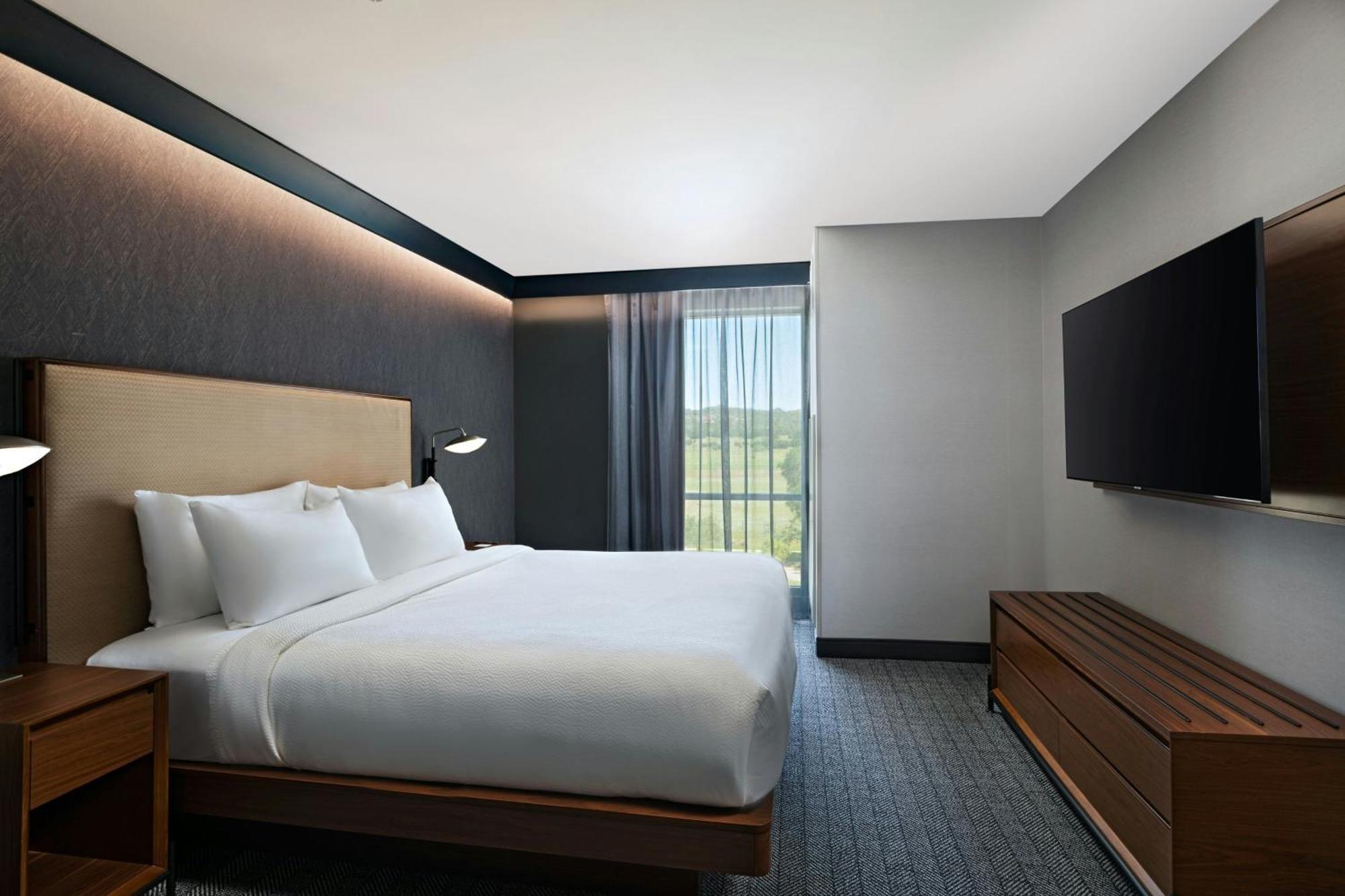 Courtyard By Marriott Austin Dripping Springs Hotel Exterior photo